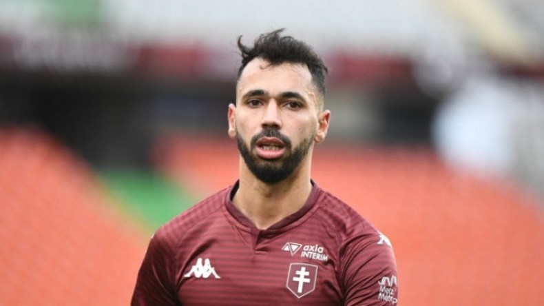 بِالفيديو: رابع هدف لـ “بولحية”