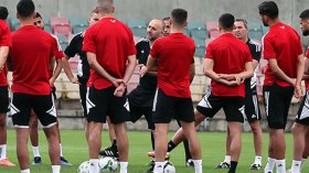 بلماضي يؤجل ثورته في المنتخب الوطني؟