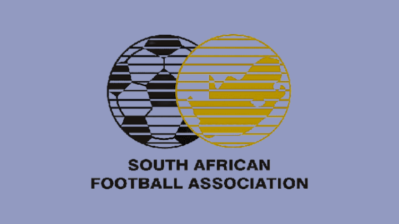 حماقات المغربي لقجع كثُرت.. جنوب إفريقيا تحتجّ لدى “الكاف”