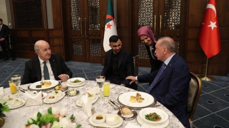 غزال في حضرة الرّئيسَين تبون وأردوغان