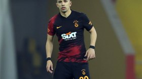 فيغولي يودع جماهير غالطة سراي التركي