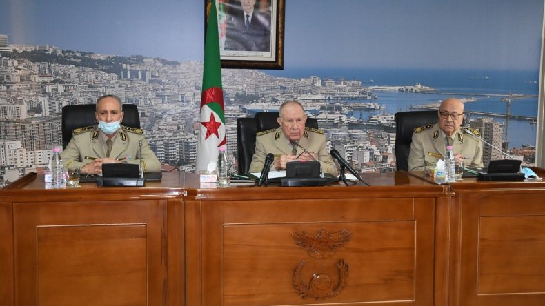 تنصيب اللواء جمال كحال مديرا عاما للأمن الخارجي  