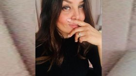 كريمة لعرابة “سفيرة” الفن الجزائري في معرض بينال العالمي بالبندقية