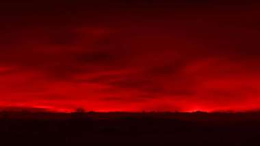 Un spectaculaire ciel rouge sang en Chine