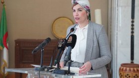 44 فاعلا ثقافيا يستنجدون بمولوجي لتغيير القيادات الثقافية