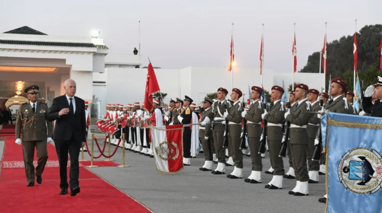 Saied somme les membres de la Commission de Venise de quitter « immédiatement » la Tunisie !