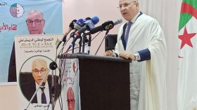 الأرندي يطلب الانصهار بين مكونات الطبقة السياسية