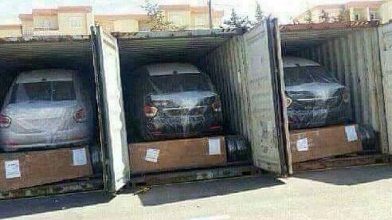 التحقيق في محاولة “تهريب” 1064 سيارة ملك لرجل الأعمال طحكوت عبر ميناء مستغانم