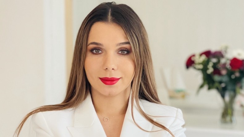 فلسطينية من عاملة في مطعم بيتزا إلى رئيسة بلدية في السويد