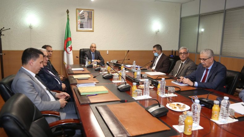 تنصيب كريم الدين حركاتي مديرا عاما لمجمع الخدمات المينائية