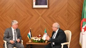 لعمامرة يستقبل وزير التنمية الاجتماعية الفلسطيني.. وهذا ما تم الاتفاق عليه