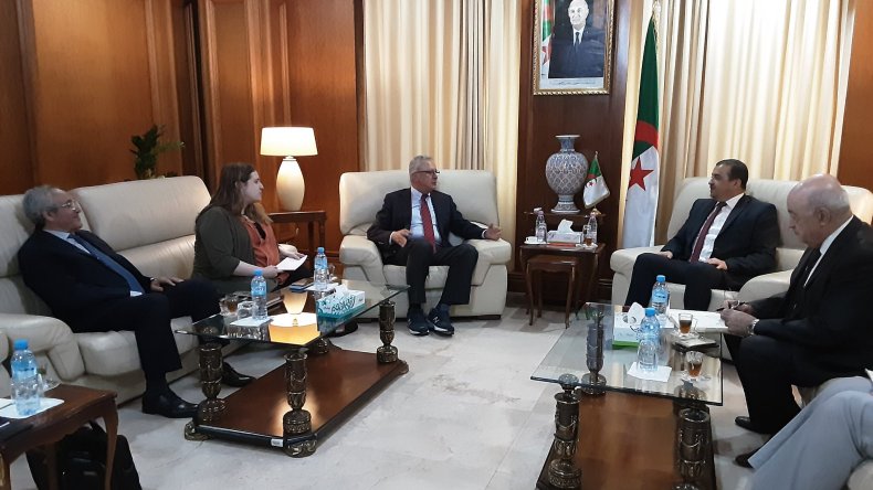 وزير الطاقة يستقبل وفداً من المجمع التركي “تاي”