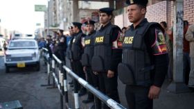 مصري يقطع أذن زوجته لأنها “لا تسمع الكلام”