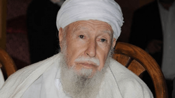 الشيخ محمد الطاهر آيت علجت.. سمْتُ المؤمن ووقارُ العالم