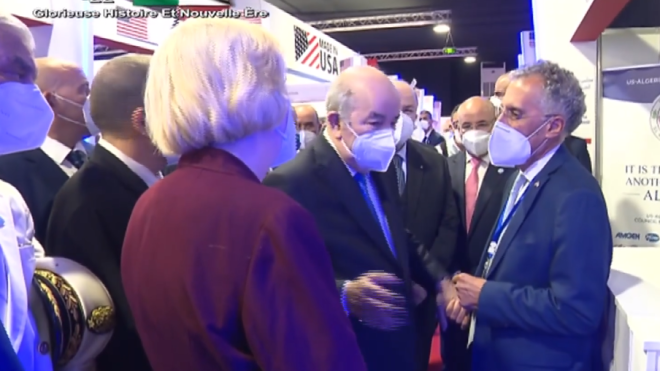 الرئيس تبون: مستعدون لفتح جسر جوي مباشر بين الجزائر ونيويورك