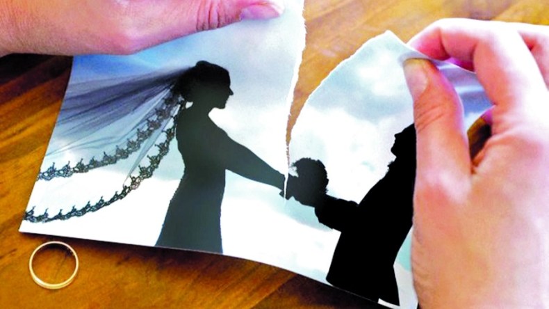 أرقام رسمية مُفزعة.. حالة طلاق كل دقيقتين في مصر