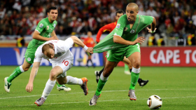 صحيفة بريطانية تتساءل: لماذا لم يتفوّق هؤلاء النجوم على الجزائر في مونديال 2010؟