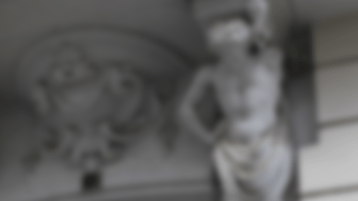 تماثيل يجب أن تُزال