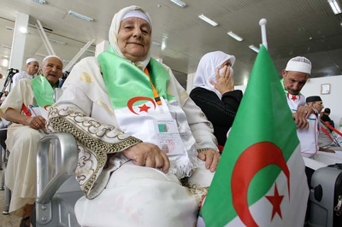 Hadj 2022: Réduction du prix du billet de voyage de 100.000 DA