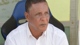 ”لا بد أن نلعب كل موسم الأدوار الأولى وليس من أجل البقاء”