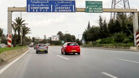 الألعاب المتوسطية تنفّس الحركة المرورية في طرقات العاصمة