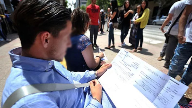 السجن لـ37 شخصا تورطوا في نشر مواضيع وأجوبة البكالوريا بالجلفة