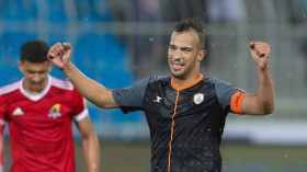 “الفيفا” تُعاقب بلعمري