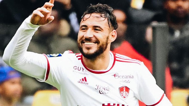 الرابطة الفرنسية لكرة القدم تكافئ يوسف بلايلي