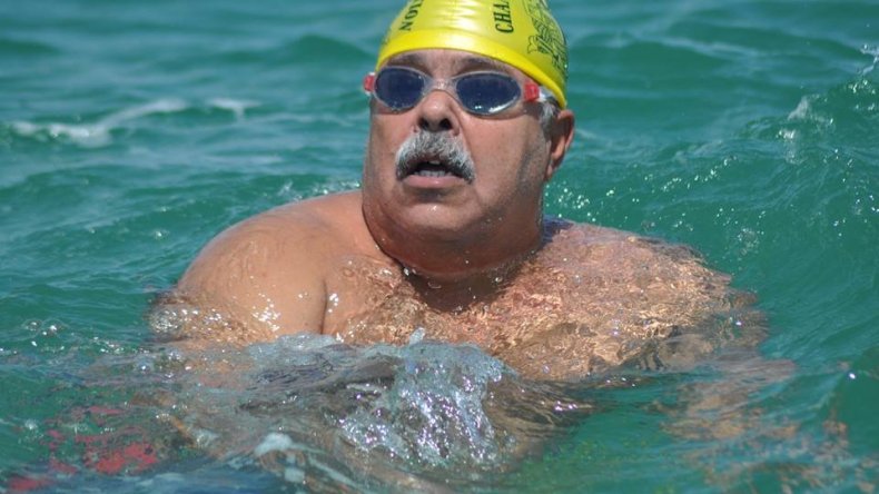 بلهادي ردا على الملولي: هذه سباحة لا تفقه فيها شيئا