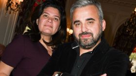 مغتربة جزائرية في قلب فضيحة سياسية في فرنسا