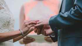 زواج الرجل بأخت زوجته بعد وفاتها بين الرفض والقبول..