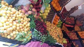 الفاكهة.. الغائب الأكبر على موائد الجزائريين