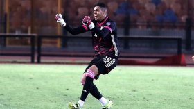 تصعيد خليفة مبولحي لأكابر نادي سانت ايتيان الفرنسي