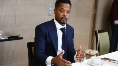Patrice Evra qualifie Eric Zemmour d’”imbécile”