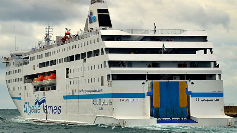 بداية من فيفري.. استئجار سفينة لتدعيم قدرات النقل البحري