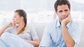 أزواج وزوجات يعيشون مأساة نتائج قراراتهم