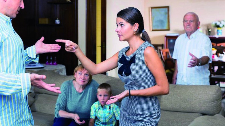 الماديات..داء جديد ينخر جسد المجتمع ويقطع صلة الرحم