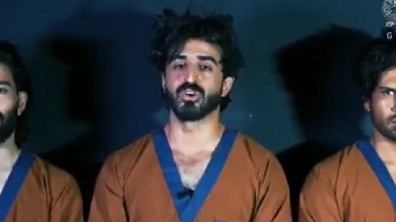 طالبان تعتقل عارض أزياء بتهمة إهانة الإسلام والقرآن