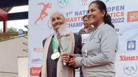   هندية تحطم الرقم القياسي العالمي في الجري في سن 105