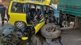 بالصور.. حادث مرور خطير يودي بحياة 3 أشخاص بسطيف