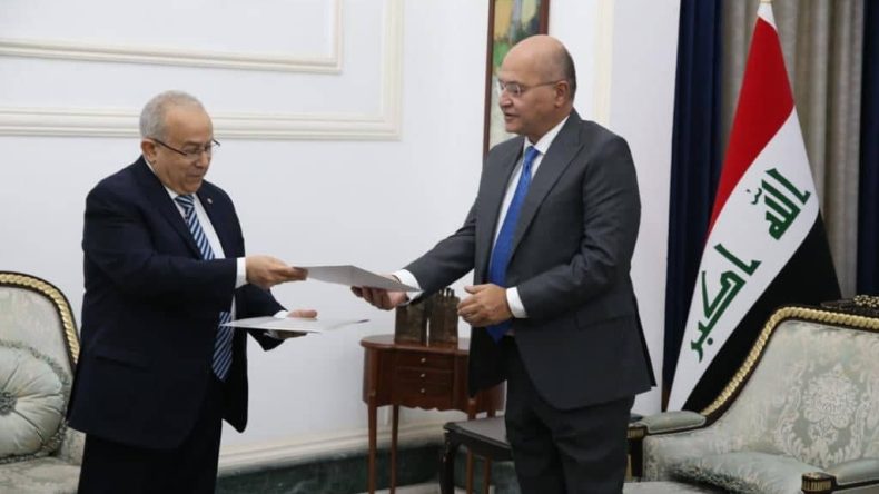 بالفيديو.. لعمامرة يُستقبل في بغداد من طرف الرئيس العراقي برهم صالح