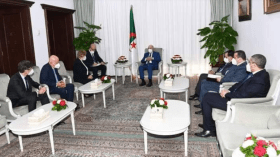 الرئيس تبون يستقبل مدراء شركات “أوكسيدنتال” و”ايني” و”توتال”