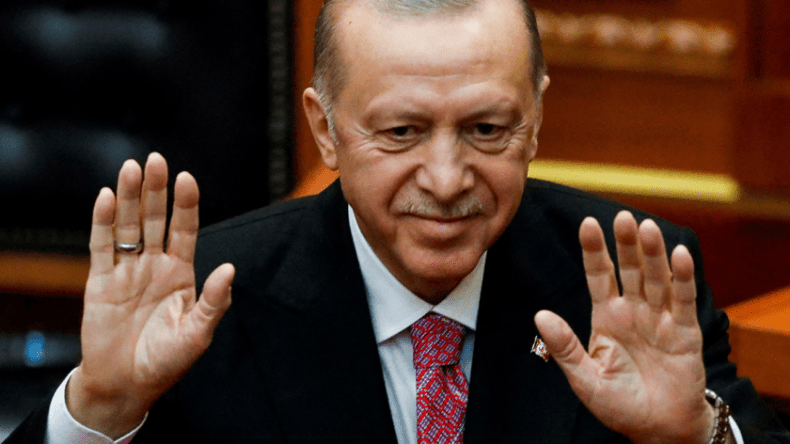أردوغان يهنئ الرياضيين الأتراك على إنجازهم “التاريخي” في ألعاب وهران