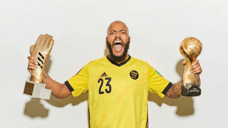 حامي عرين الخضر “رايس مبولحي” في مأزق