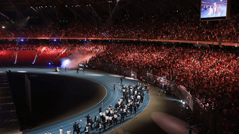 الذهاب إلى أعراس الذهب