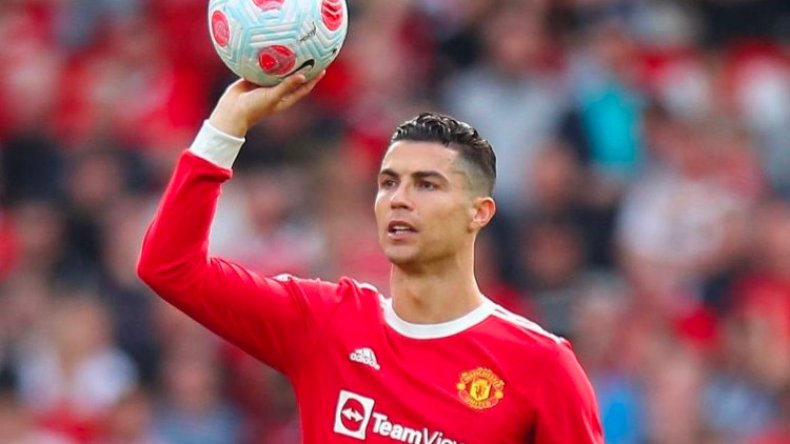 رونالدو يتلقى عرضا خياليا من أحد الأندية السعودية