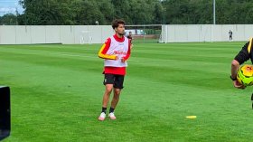 دولي جزائري يُجري تجارب في دورتموند