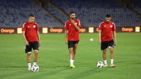 صفحات افتراضية عن لاعبين جزائريين مُوجّهة إلى “الأغبياء”