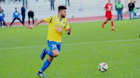 بِالفيديو: نعيجي يبدأ مشواره في فرنسا بِهدفَين