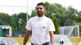 محرز يتحدّث عن الموسم الجديد وهالاند وأمور أخرى